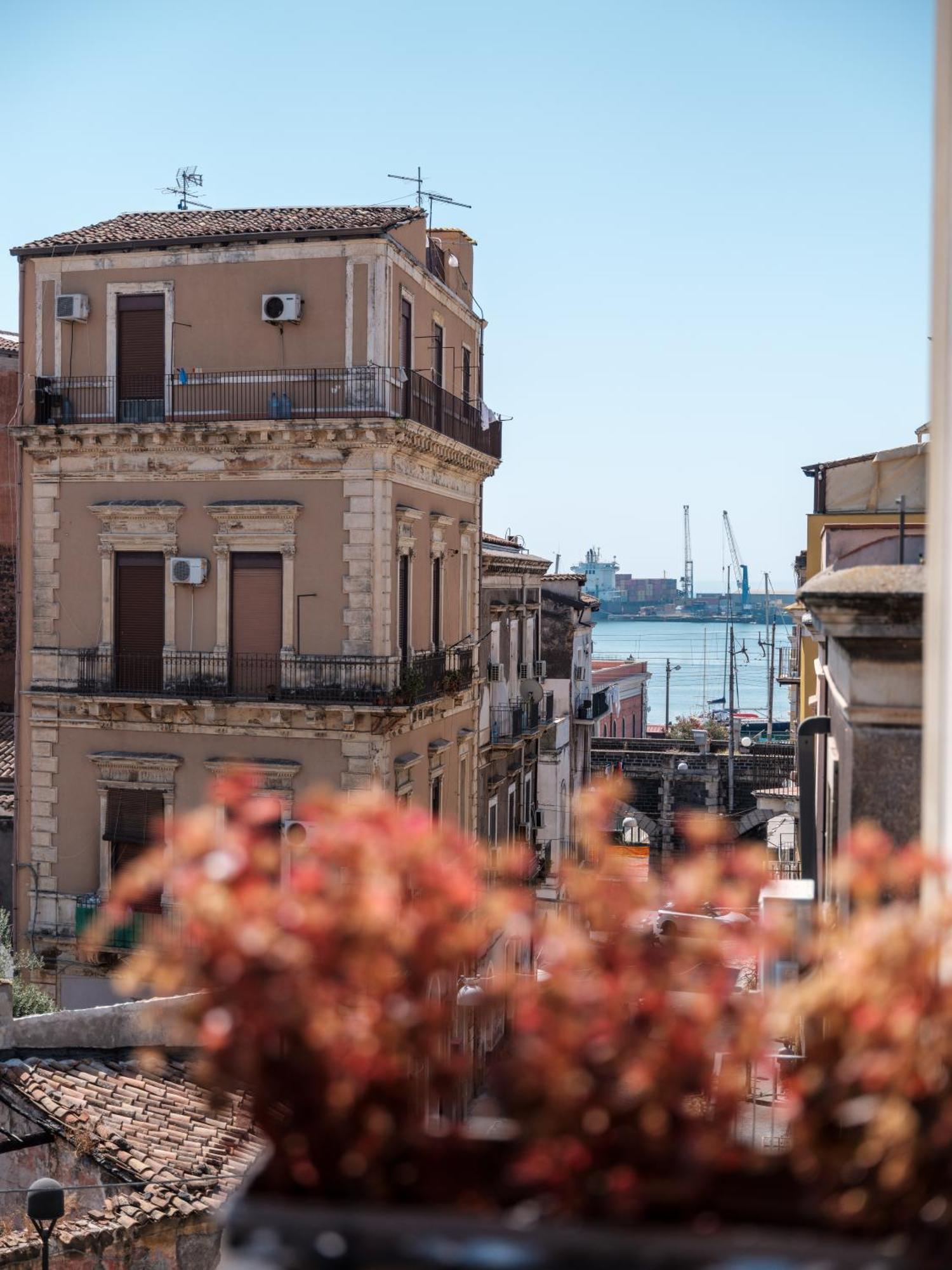 Vicolo San Gaetano -luxury Rooms- *